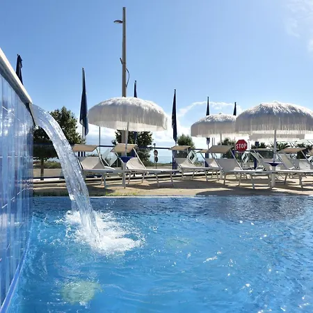 Damavi Hotel San Foca