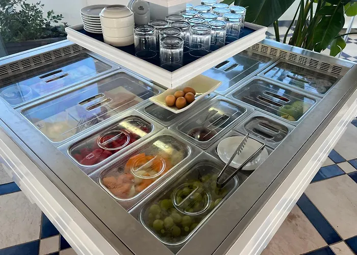 Damavi Hotel San Foca